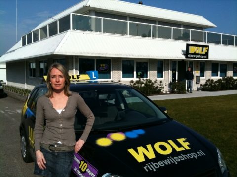 Annelien Gijzen, WOLF rijbewijsshop