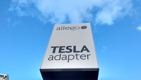 Tesla, adapter, elektrisch rijden