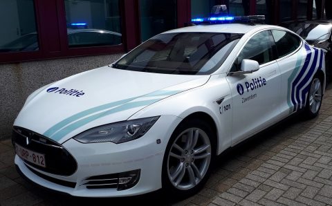 Tesla Model S van de Belgische politie. foto: Politiekorps Zaventem