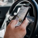 Belgische provincie houdt controleactie voor telefoongebruik achter het stuur