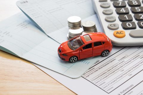 Bestuurders kunnen 237 euro per jaar besparen op autoverzekering